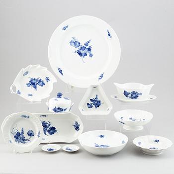 Matservis, Blå Blomster, 123 delar. Royal Copenhagen, Danmark.