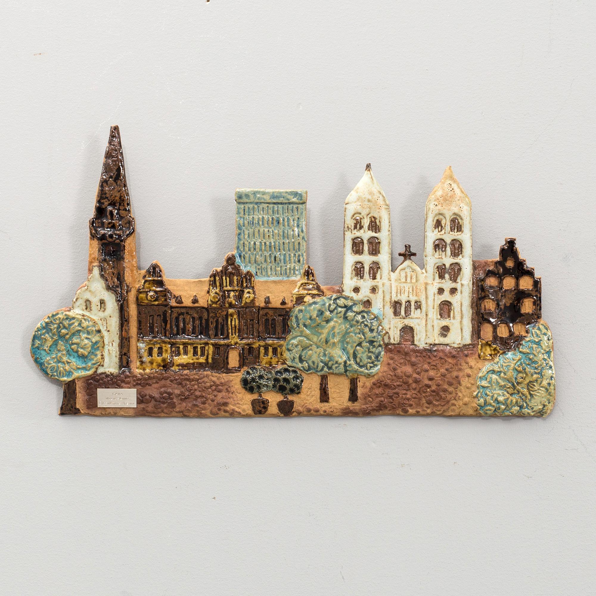 GABI CITRON-TENGBORG, relief signerad delvis glaserad keramik.