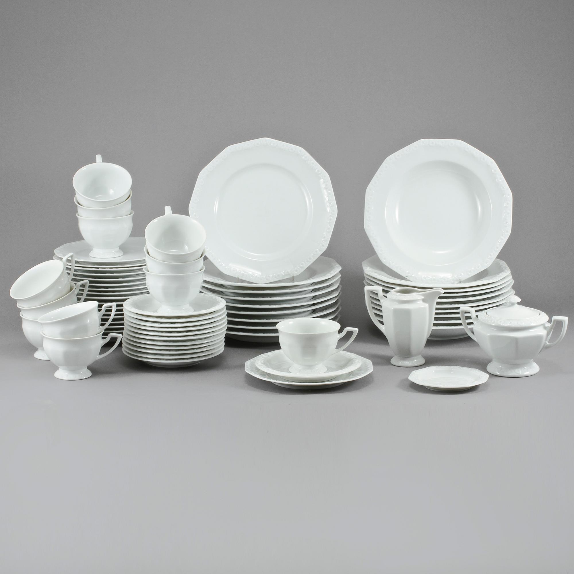 MATSERVISDELAR, 63 delar, "Classic rose", Rosenthal, 1900-talets andra hälft.
