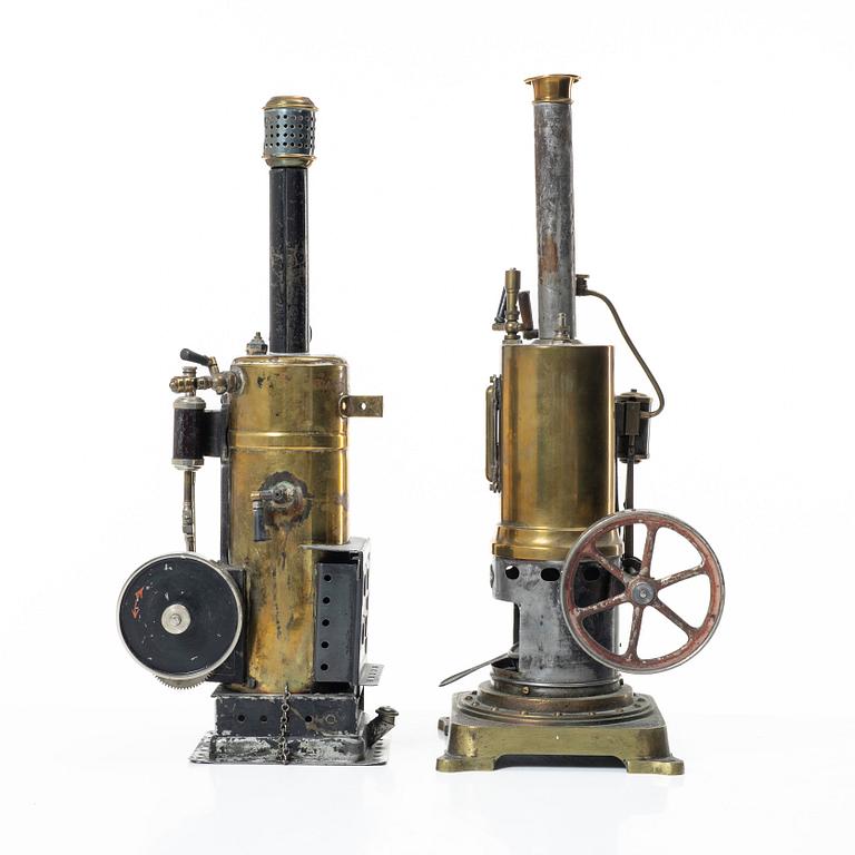 Two Steam engines,  Märklin and Gebrüder Bing. Early 20th century.