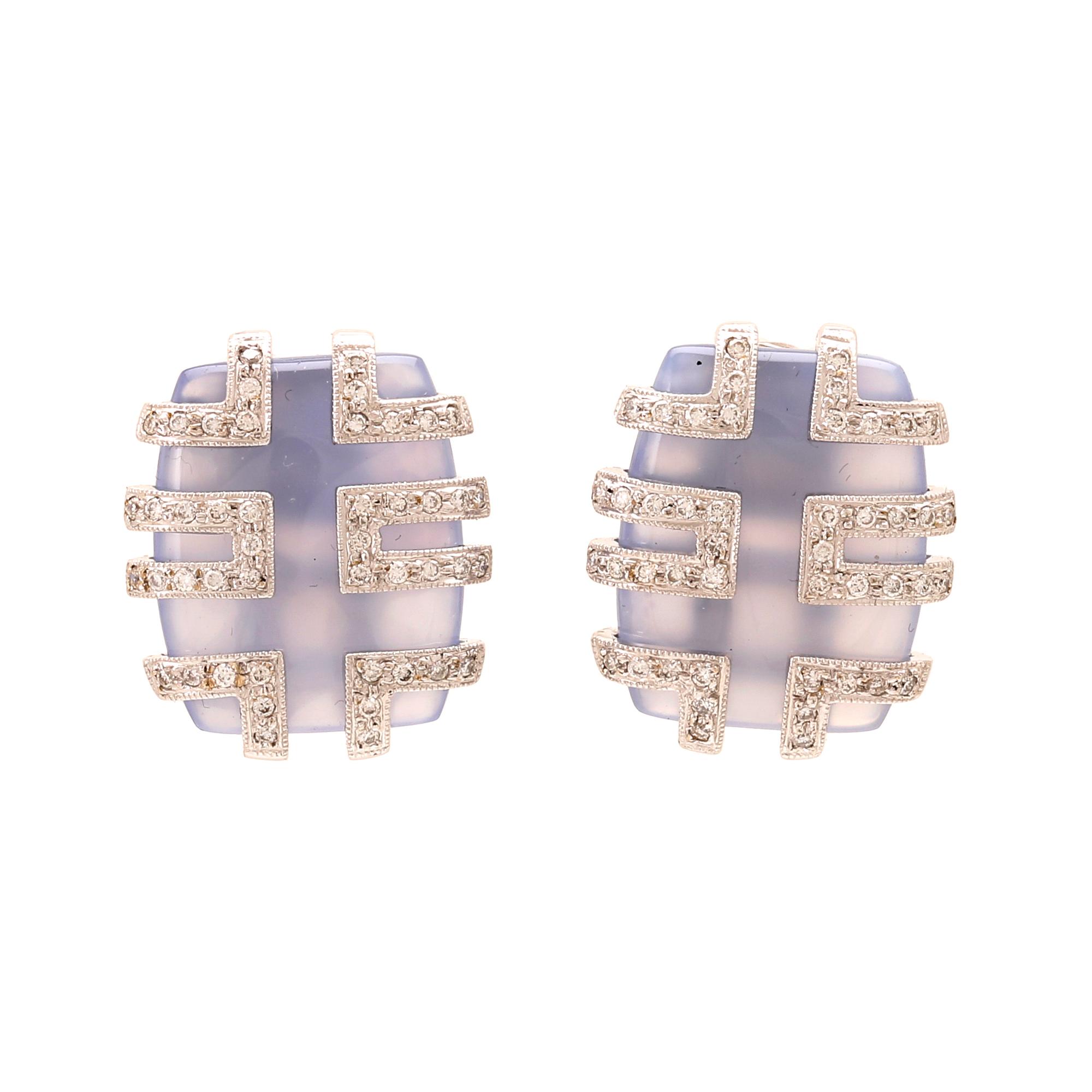 Örhängen 18k vitguld, briljantslipade diamanter och troligen kalcedon.