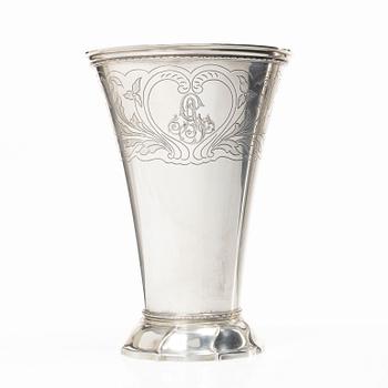 GAB, a silver beaker, Stockholm, 1947.