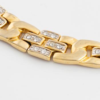 Oscar de la Renta bracelet, yellow metal with strass.