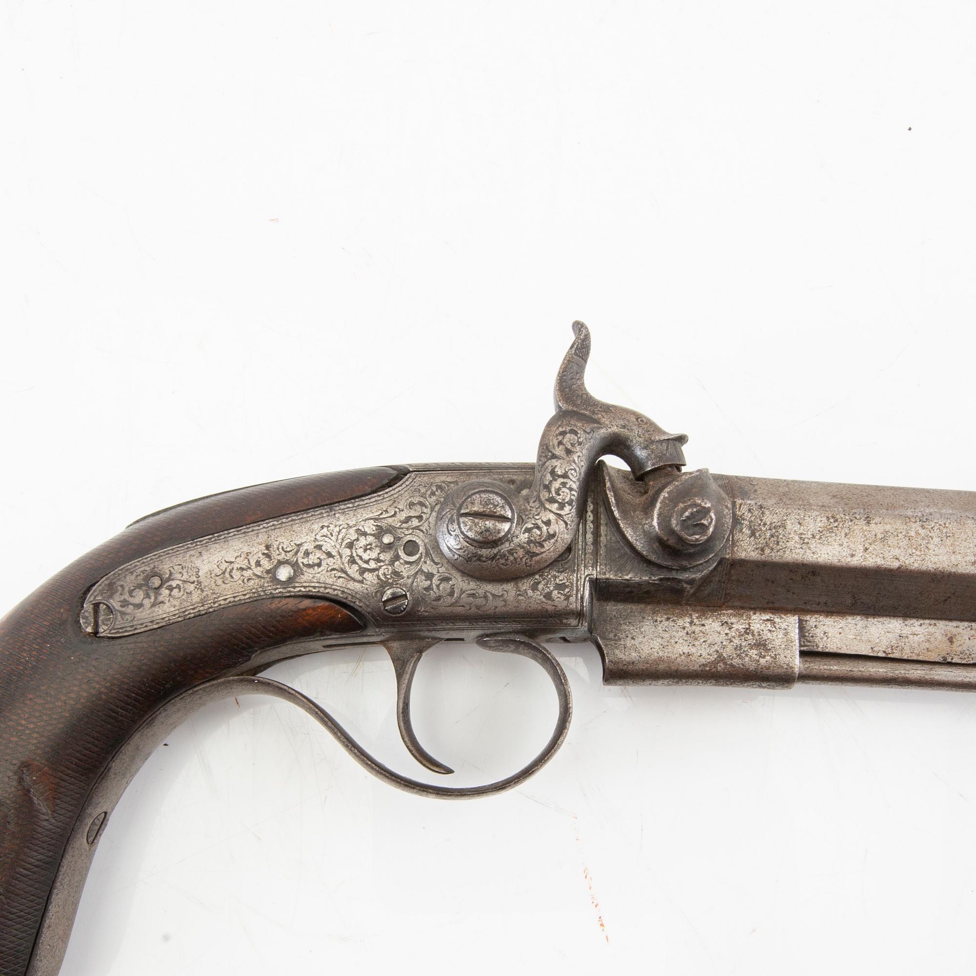 A percussion pistol, 19th century.