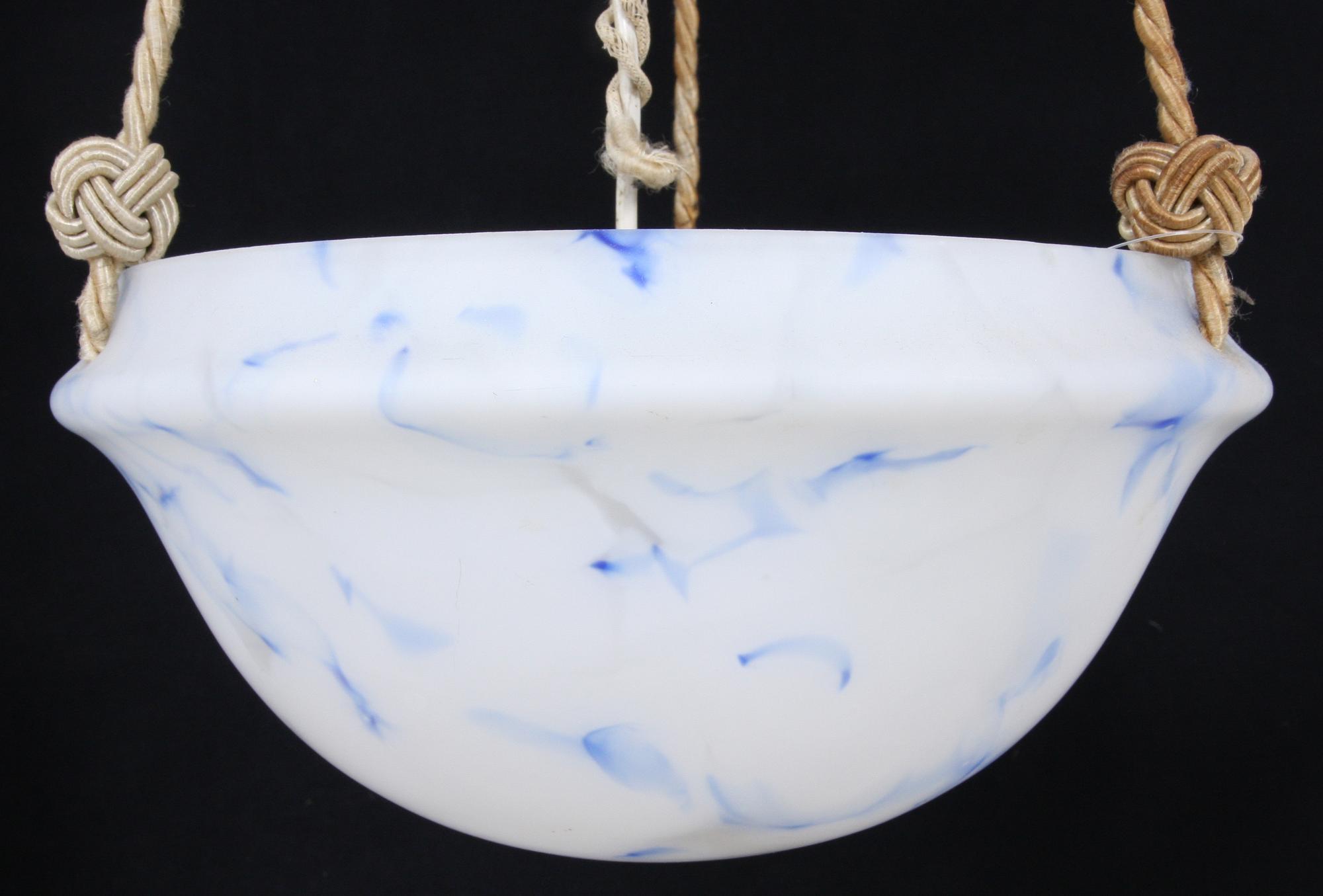 TAKAMPEL, glas, 1900-tal. H 80.