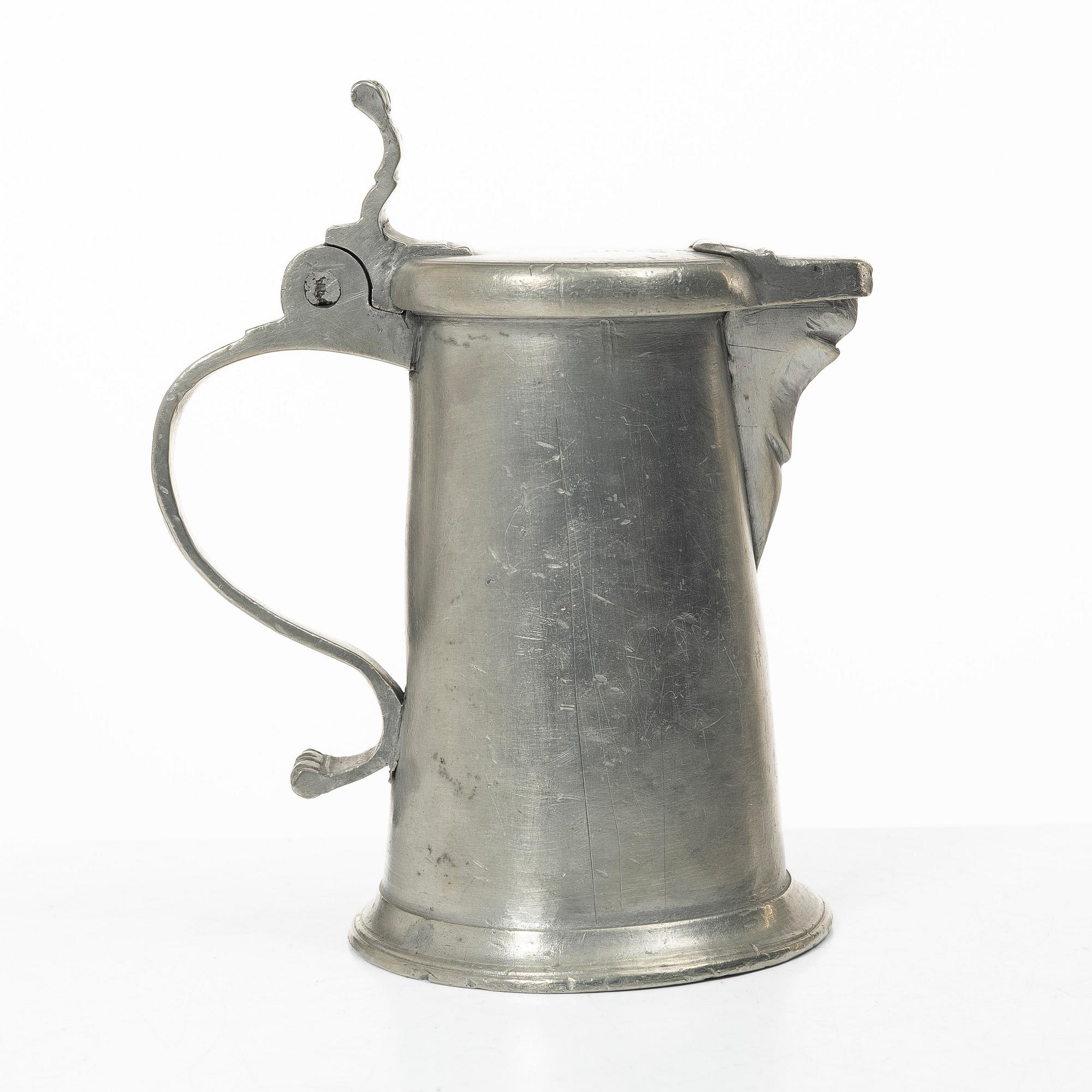 Target vessel, 1 Quarter. Eric Pettersson Krietz, Stockholm 1782. Crowned by Zakarias Plantin.