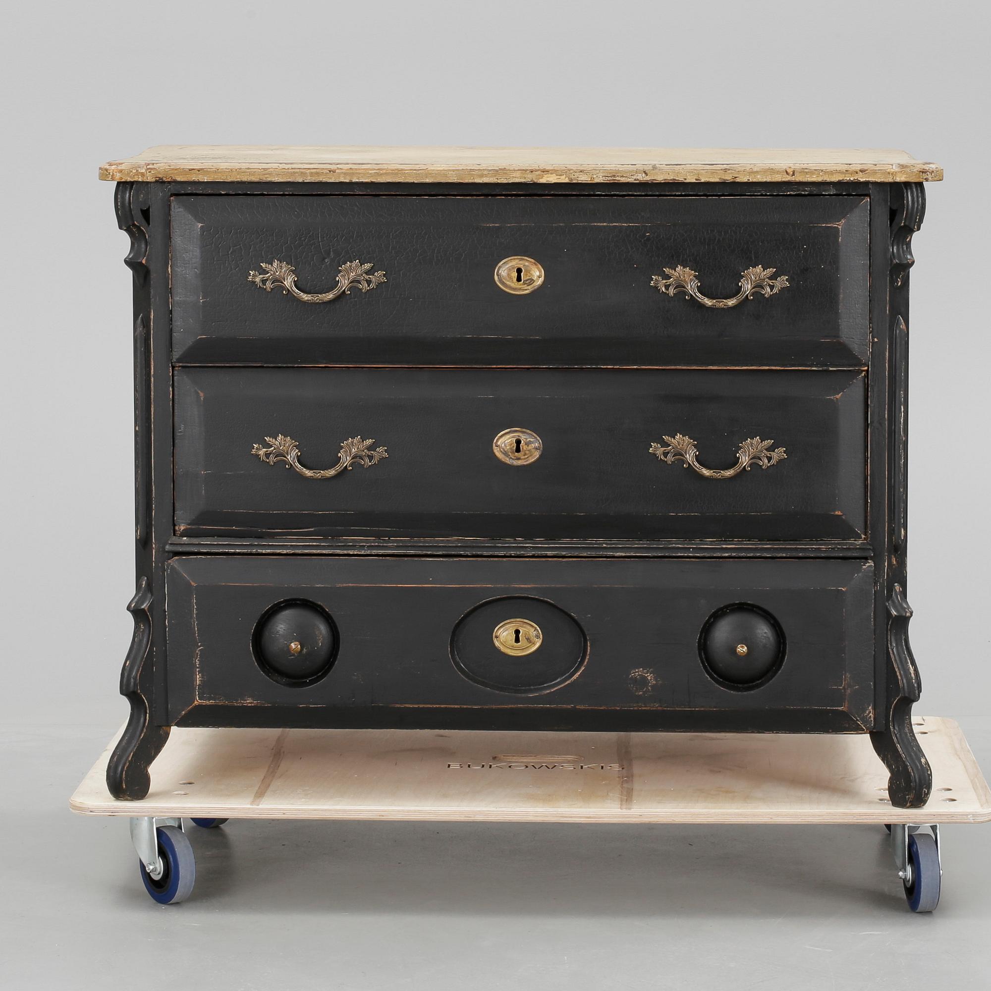 BYRÅ, senbarockstil, 1800-tal.