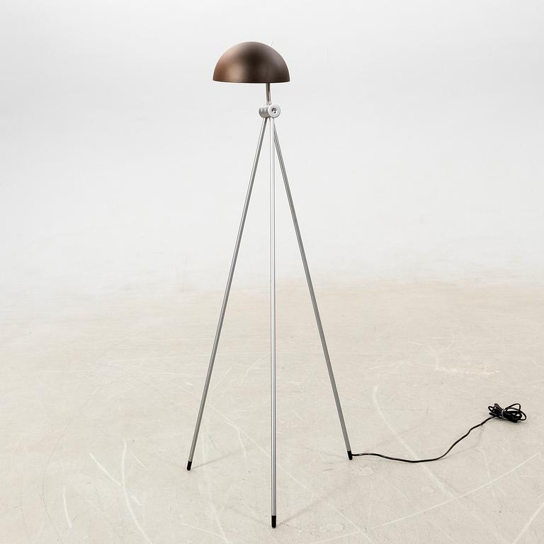 Hans Sandgren Jakobsen golvlampa "F`Radon" för  Light Years Fritz Hansen, Danmark 2000-tal.
