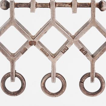 Jorma Laine, Halsband "Ruutu", silver. Kultateollisuus, Åbo 1967.