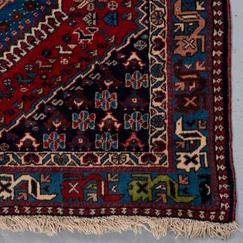 A RUG, Yalameh, ca 151 x 104 cm.