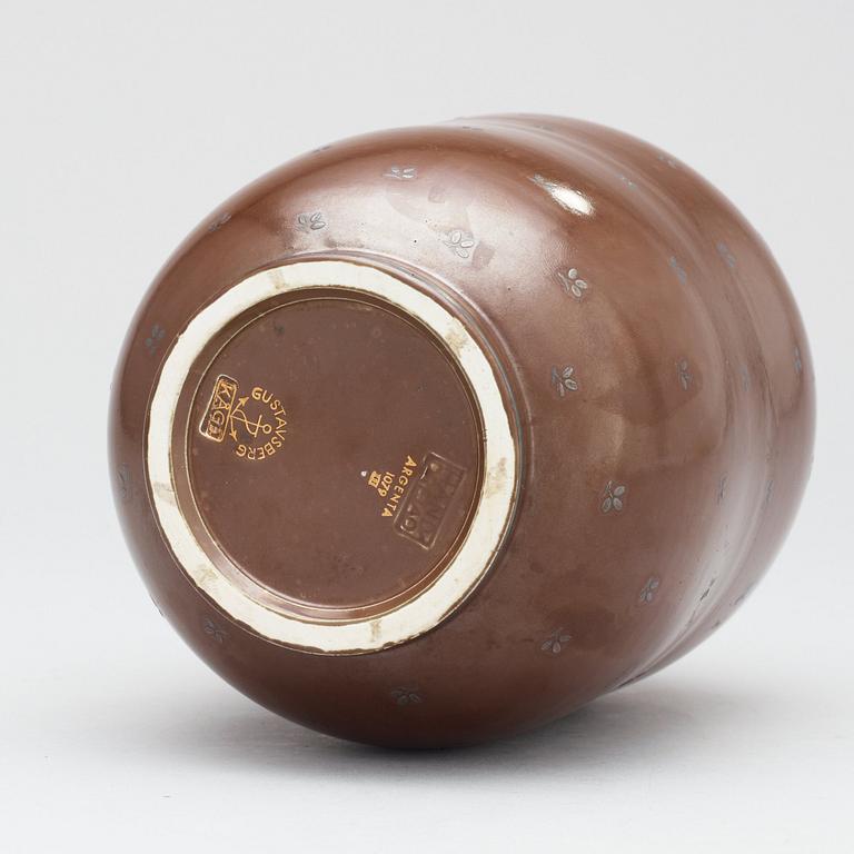 A Wilhelm Kåge brown 'Argenta' stoneware vase, Gustavsberg.
