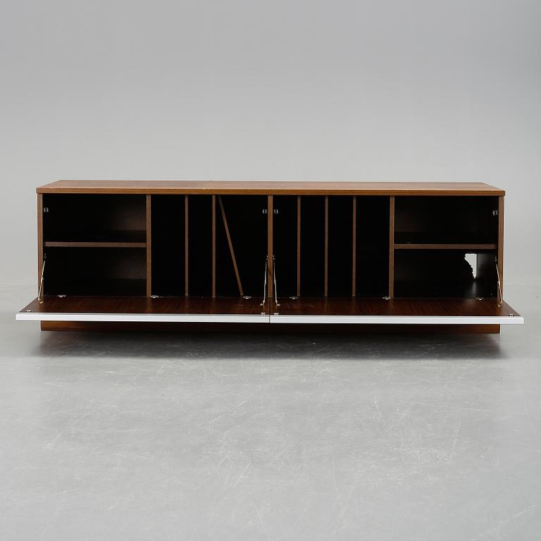 SIDEBOARD, "Mambo", Jan Ole Ertzeid, Bagn Møbelindustri, 1972/73.