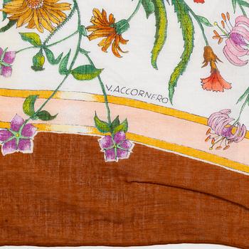 Gucci, a 'Flora' scarf.