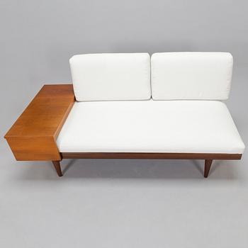 Haldor Vik & Ingmar Relling, dagbädd/modulsoffa, "Svane", ur Svane-serien, Ekornes Fabrikker A/S, Norge, omkring 1970.