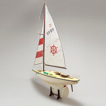 a sailing boat produced by the Soviet union for the olympics 1980.