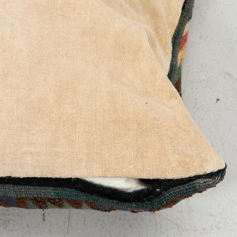 Seat cushion, Rölakan, Skåne, 19th/20th century, approx. 67 x 47cm.