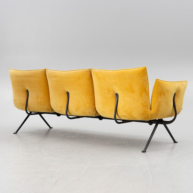 Ronan & Erwan Bouroullec, sofa, 'Officina', Magis, Italy.