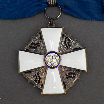 Order of the White Rose, Finland, commanders badge and star, silver and enamel, in case, Tillander, Helsinki 1963.