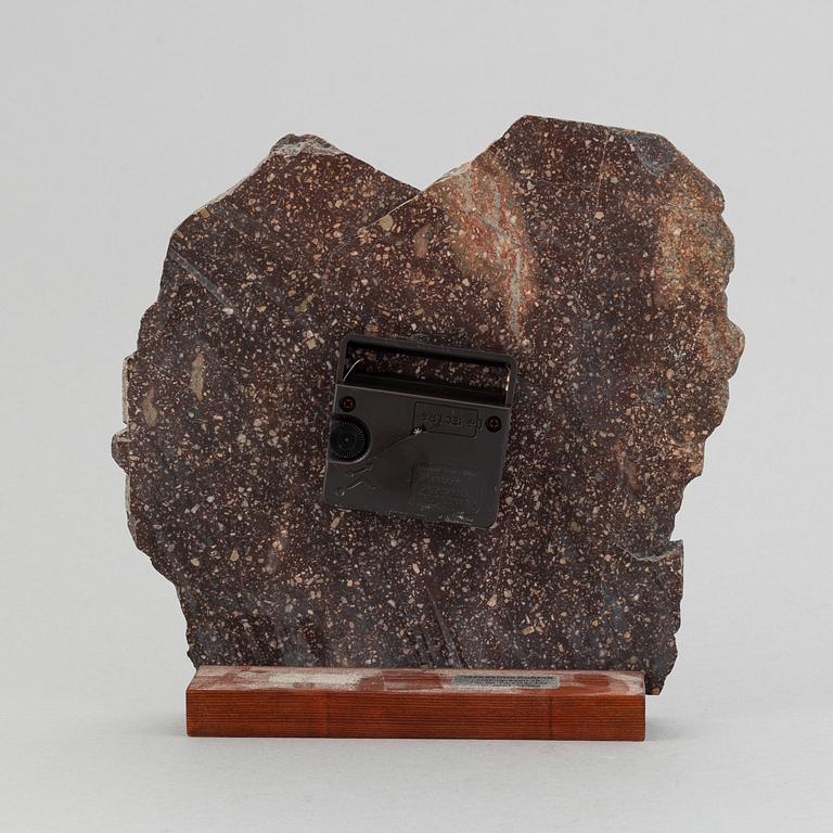 A porphyry mantle clock, salt cellar and cullflinks, 20th century.