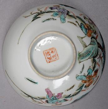 SKÅLAR, 3 st. Porslin, Kina, 1700/1800-tal.