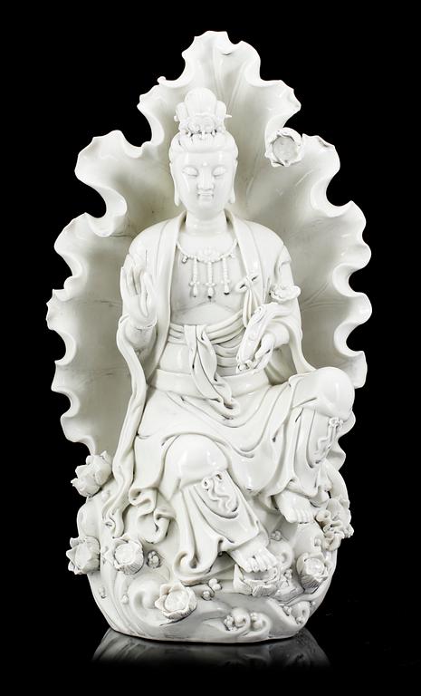 BODDISATHVA, blanc de chine, Kina omkr sekelskiftet 1900.