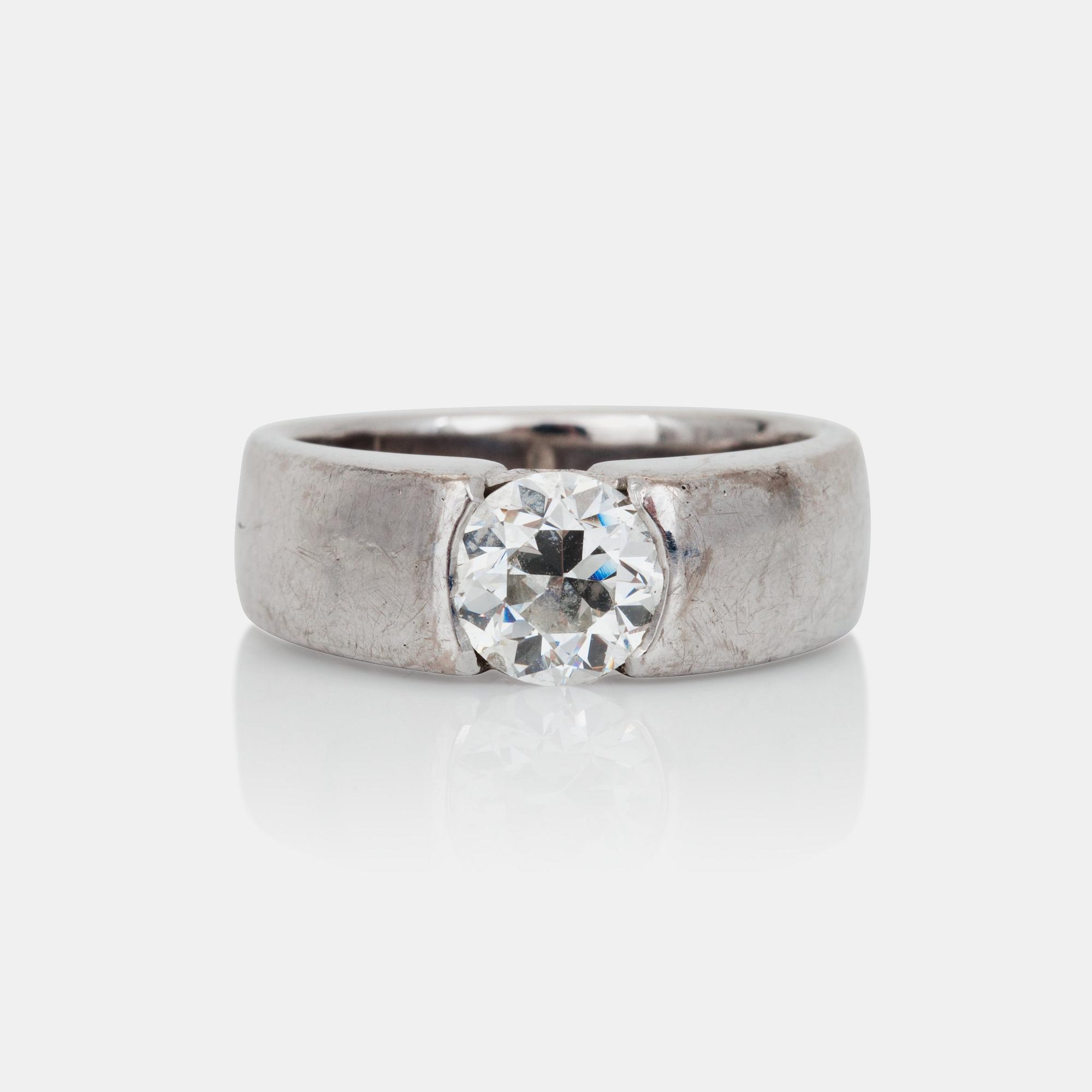 RING med briljantslipad diamant ca 0.80 ct, H/VS.