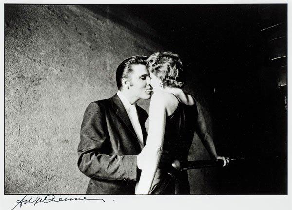 Alfred Wertheimer, "The Kiss", 1956.