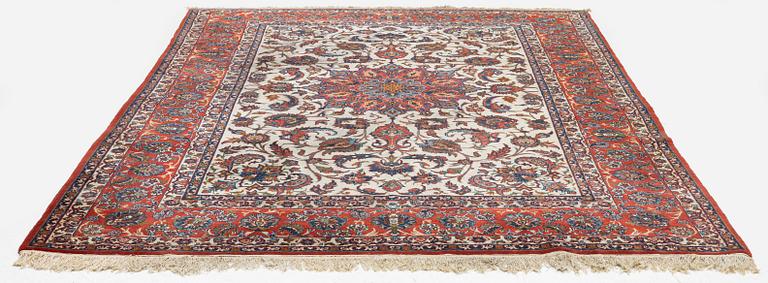 A semi-antique Isfahan carpet, central Persia, c. 314 x 197 cm.