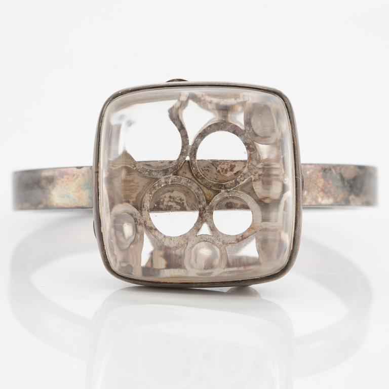 Cecilia Johansson, silver bangle with rock crystal.