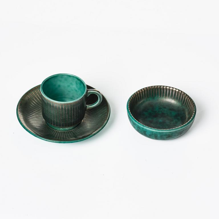 Wilhelm Kåge, a collection of ceramic, mostly "Argenta", 49 pieces, Gustavsberg, Sweden, 1930's-60's.