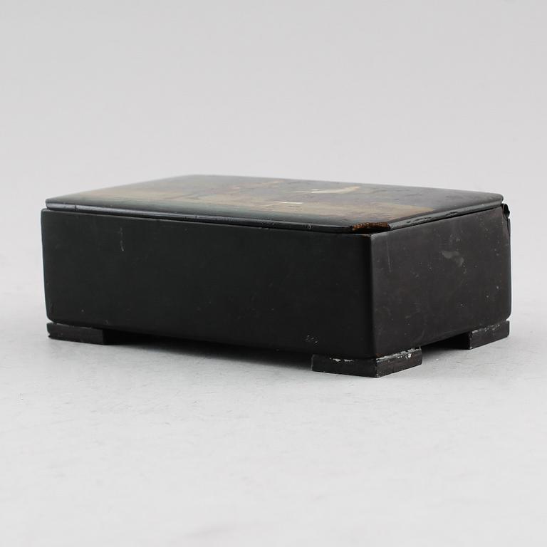 SKRIN, papier maché, Ryssland, omkring år 1900.