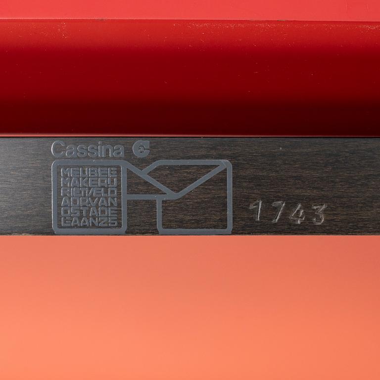 Gerrit Rietveld, karmstol, "Red and blue chair", Cassina, samtida.