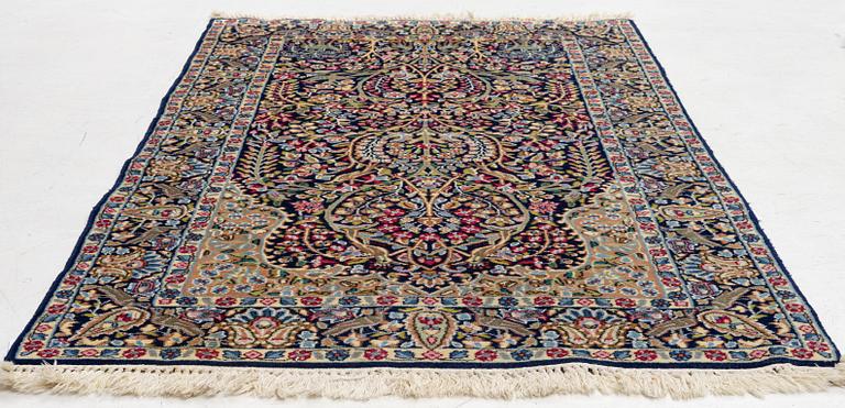 Carpet, Kirman Laver, approx. 215 x 128 cm.