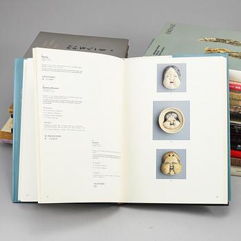 PARTI BÖCKER, 24 stycken. Om Japan och Japanskt konsthantverk.