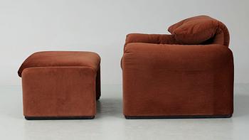FÅTÖLJ MED FOTPALL, "Maralunga". Vico Magistretti för Cassina.
