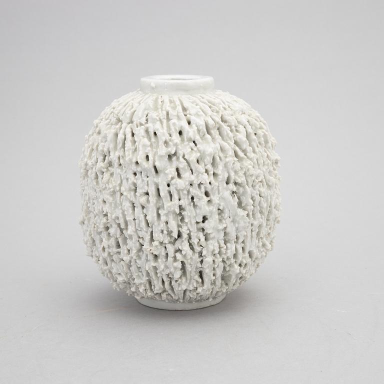 Gunnar Nylund, a stoneware vase, Rörstrand.