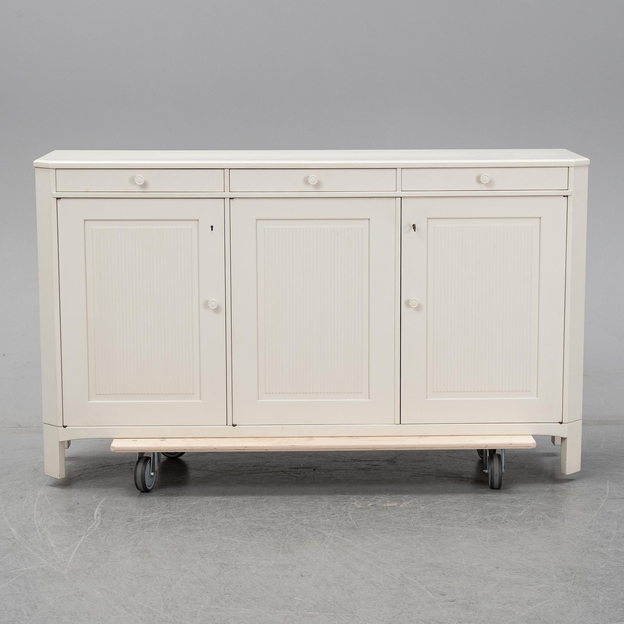 Carl Malmsten, a 'Talavid' sideboard, Waggeryds Möbelfabrik AB.