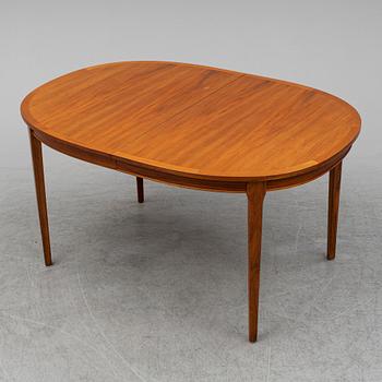 MATBORD, AB Möbelfabriken Linden, Horda, 1960-tal. Två iläggsskivor med sarg medföljer.