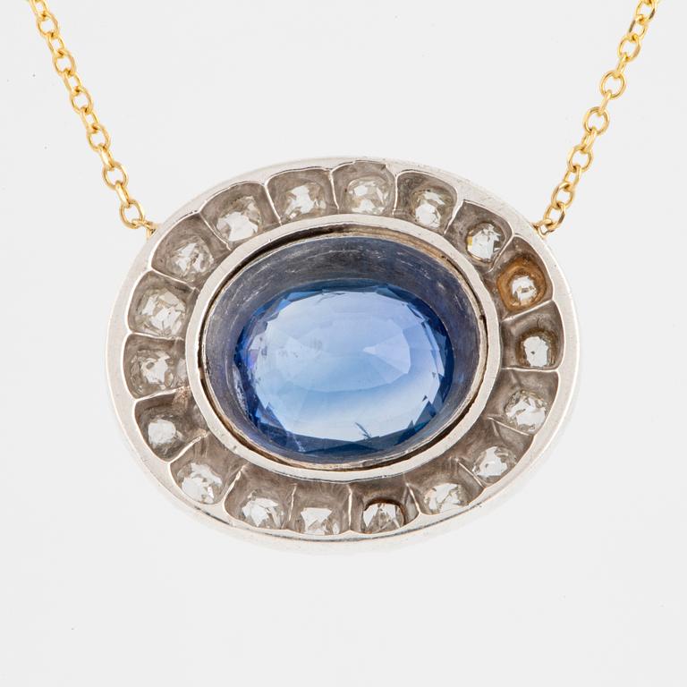 Sapphire and old-cut diamond cluster necklace, 18K gold.