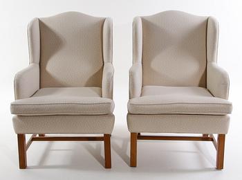 ÖRONLAPPSFÅTÖLJER, ett par. Design Arne Norell för Norell.
