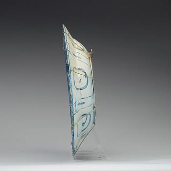 A large blue and whtie charger, Ming dynasty, Wanli (1572-1620).