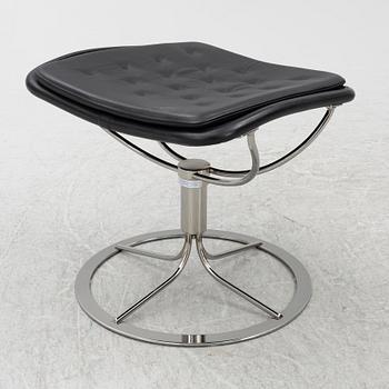 Bruno Mathsson, fåtölj med fotpall "Jetson", DUX, resp Bruno Mathsson International, Värnamo.