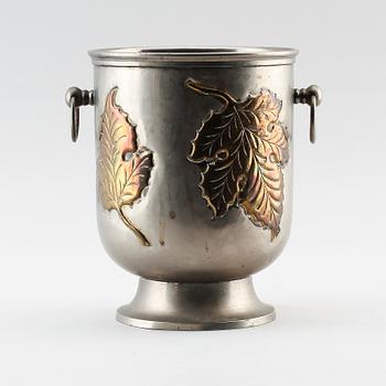 CHAMPAGNEKYLARE, brons, 1900-talets första hälft.