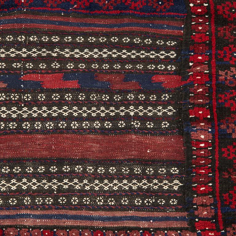 Matta, Baluch Sofreh. Circa 120 x 130 cm.