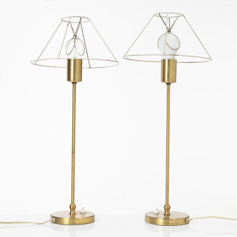 Josef Frank, a pair of model G 2332 table lamps, Svenskt Tenn.