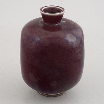 Berndt Friberg, a stoneware vase, Gustavsbergs studio 1977.