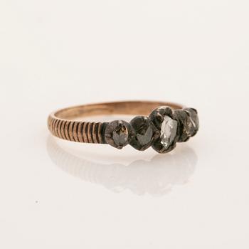 Ring, rose-cut diamonds.