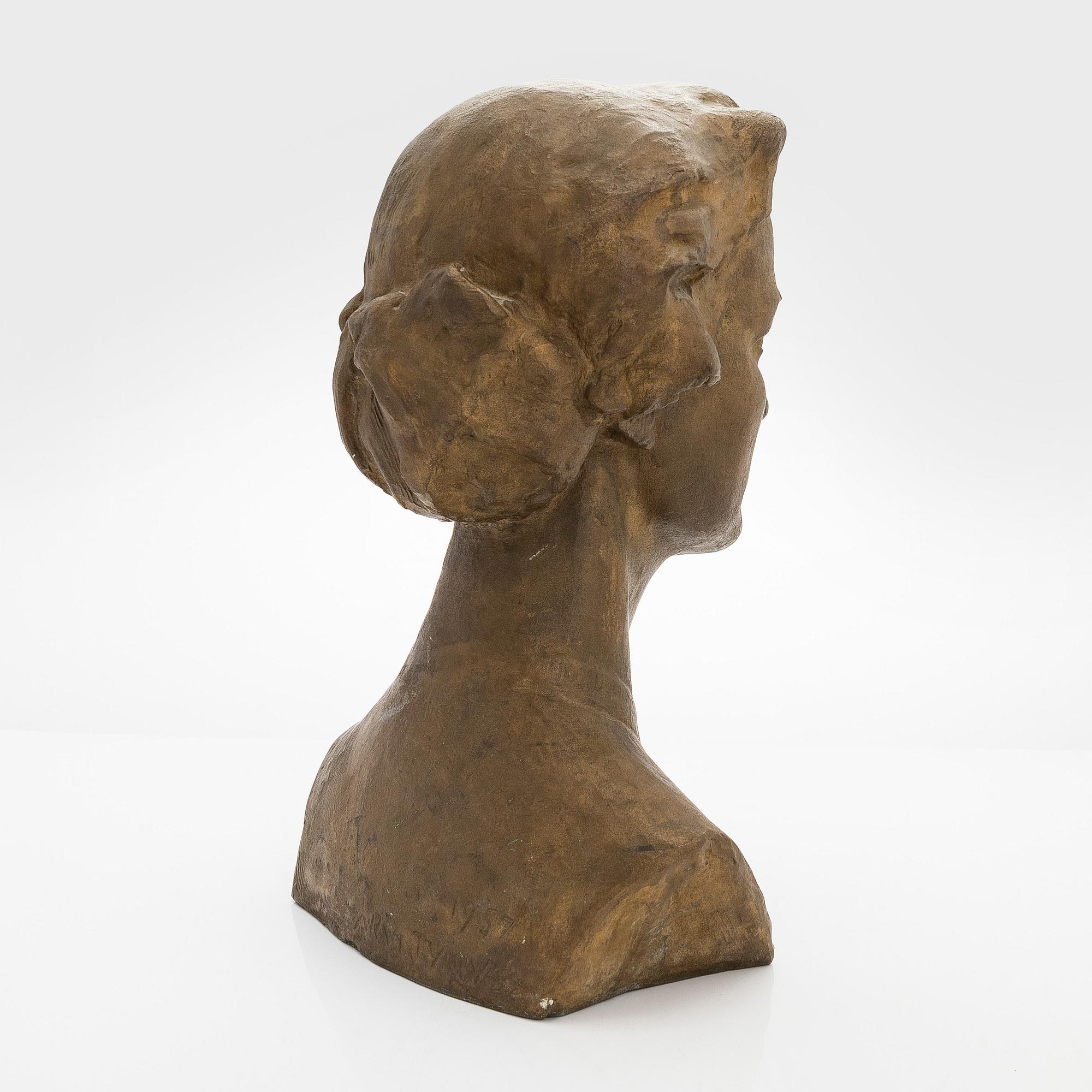 Arvi Tynys, Naisen rintakuva.