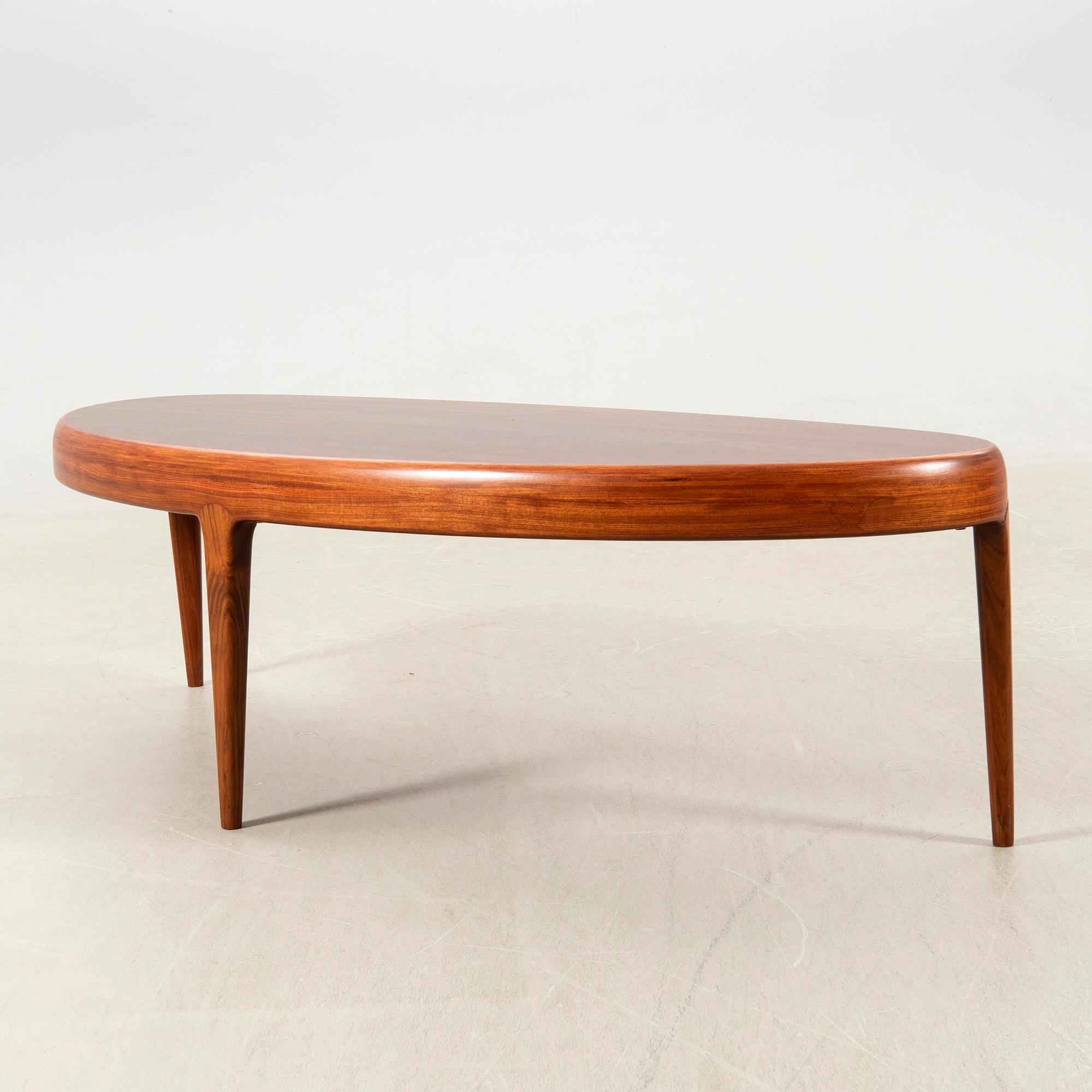 Johannes Andersen, coffee table, "Capri" for Trensum, 1960s.