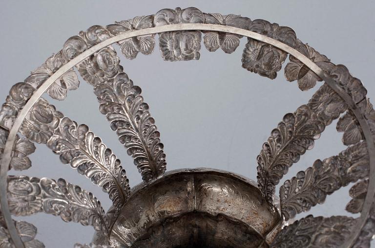 PRAKTURNA, silver, nyrokoko Hans Georg Vogt, Kristianstad, 1853. tot vikt ca 688 gram.